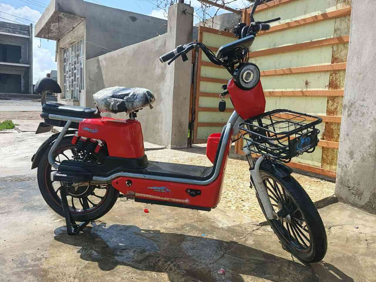 للبيع بس بطاريات ما بي كلشي شغال حجم كبير


**إذا كنت صاحب هذا الإعلان وتريد حذفه لأي سبب، رجاءا أرسل رسالة إلى الدعم الفني**