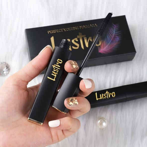 مسكاره من LUSTRO  
للاستفسار مراسلة الصفحه او مراسلة الرقم واتساب 
كوزمتك و ازياء الحاج جـواد الچايد
الـعـنـوان : المسيب-شارع البلديه القديم-مقابل صيدليه الجنوب
***********-***********
🚘 متوفر خدمة توصيل لجميع محافظات العراق 🚘
