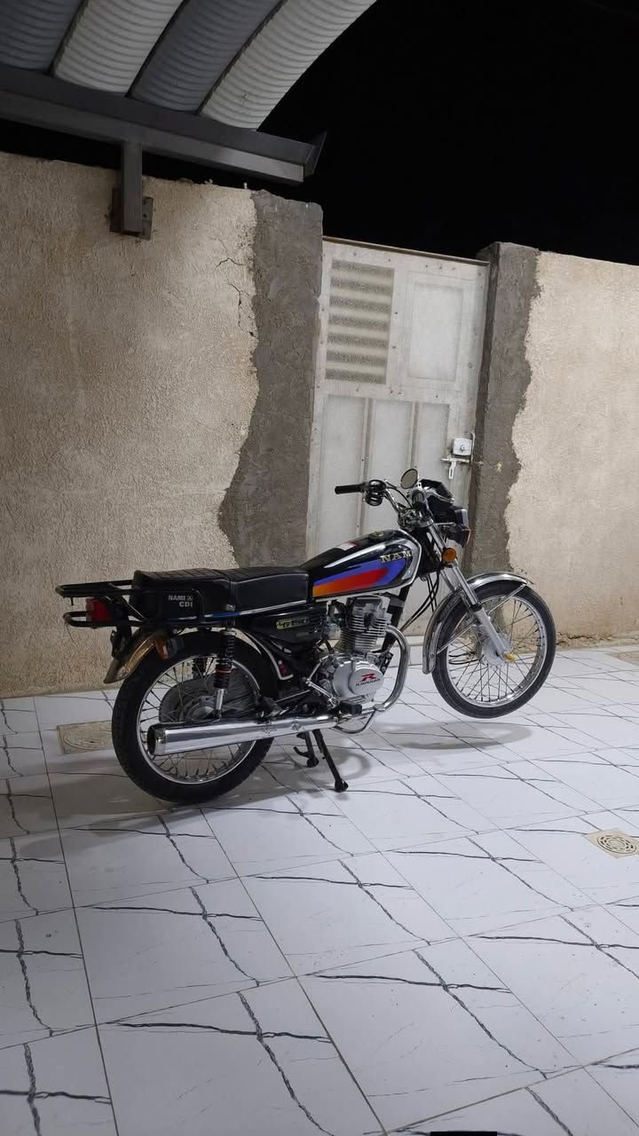 للبيع 25
تعمير شاصي 25
مكينه رابيدو 
سعر 700وبيها مجال 
***********
تواصل اتصل وخادم
