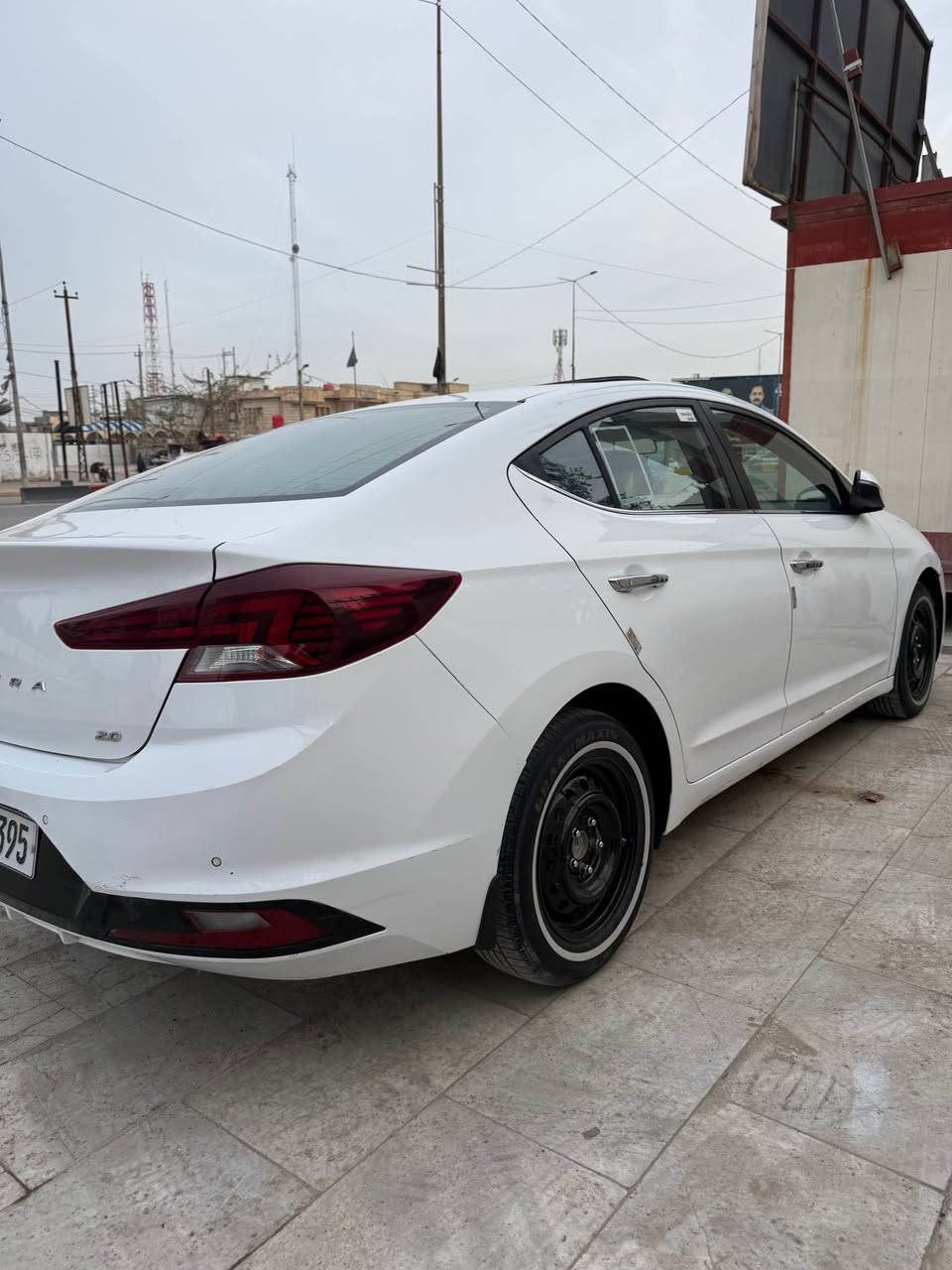 سلام عليكم النترا مديل 20 فول بصره تحويل ثاني يوم كفاله عامه ماعده هاي لي بلبنيد فول مكينه 2000 بصمه تنته تبريد قطعتين مكانه بصره سعره 165ستفسار *********** البصرة, العراق
