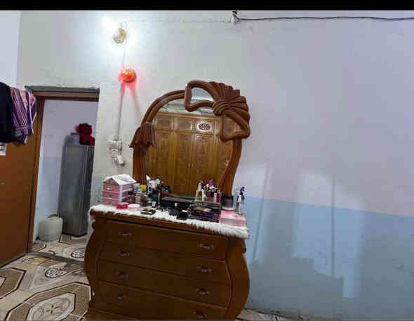 السلام عليكم غرفه نوم لبيع غرفه خشب قوي ونظيف وجمال سعرها ٧٠٠ وبيها مجال الي حاب اي استفسار اتصال لرقم *********** السماوا
