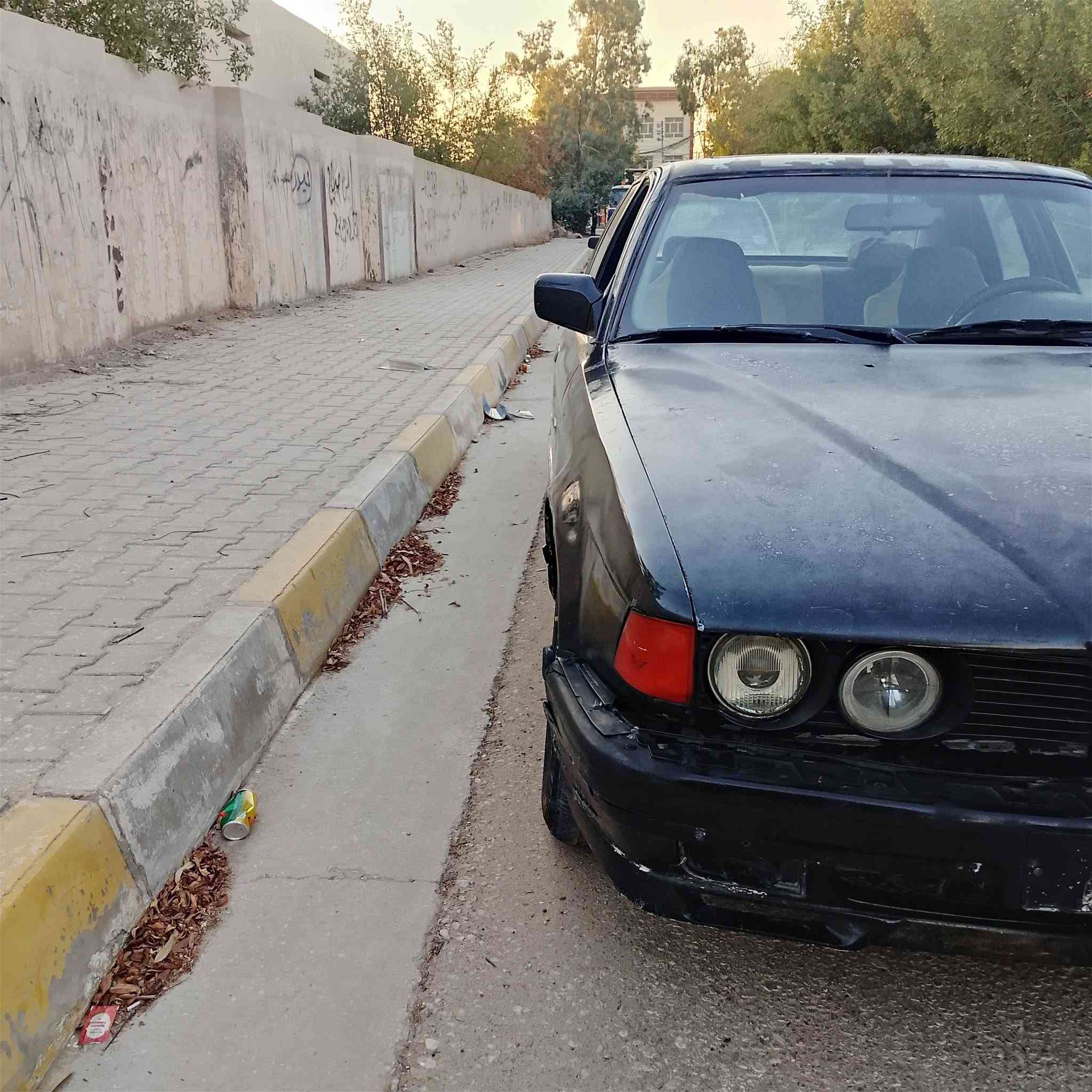 بيم 735مكينه وكير جدد حداديه حلوه كهربائيات جاهزه تحويل مباشر المكان كربلاء السعر 20 وبيهه مجال قليل ***********
