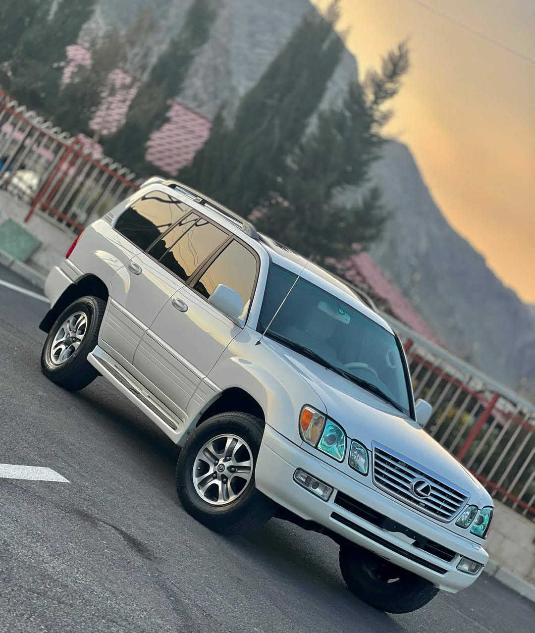 بەناوی خوای گەورە
لگززبۆفرۆشتن مۆدێل 2006
فول مواسەفات دەبڵی بەرزونم ئەکات گڕومەکینەوعەکسل بەشەرت مەکینەی خۆم کردومەتەوەبەشەرت کامل پێشی داگیراوەبۆیاغ چوارپارچەی بۆیاغە لەسەرساغی
سەیارەکەتاقانیەیەلەجوانی هەموگیای بەشەرت 
سەیارەکەعلوجەماڵی مەدەنی بەشەرت
 کۆدی بوکراوە لەسلیمانیم 

***********؟؟؟
***********
