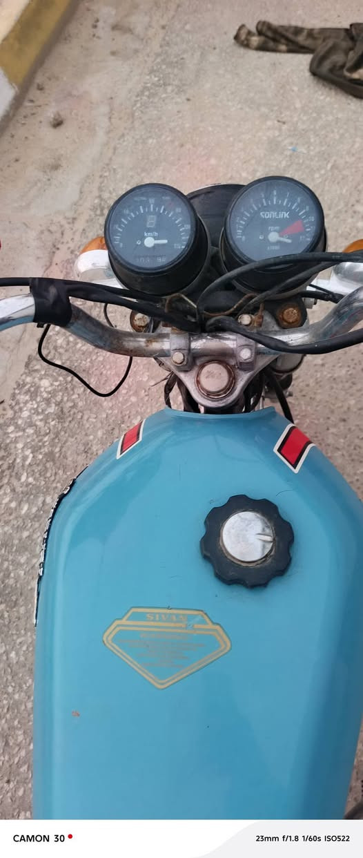 سلام عليكم ورحمة الله وبركاتة دراجه اربعه كير نامه موديل 22محرك مامفتوح دراجه جانت متروكه ليوم طلعته نضيف حيل شلعه تخبل بنزات خلفي جدد جوزة تشغيل جديده دراجه حلوه حيل 
اوراق ضايعه اكفلك سرقه يعني كلك 
450وبيه مجال بصيط مكان نجف حي المهندسين 
الاستفسار ع رقم ***********رمش واني اخابرك خاص مغلق 
تعال واتساب ادزلك فيدوات اله 
واني خادم وممنون
