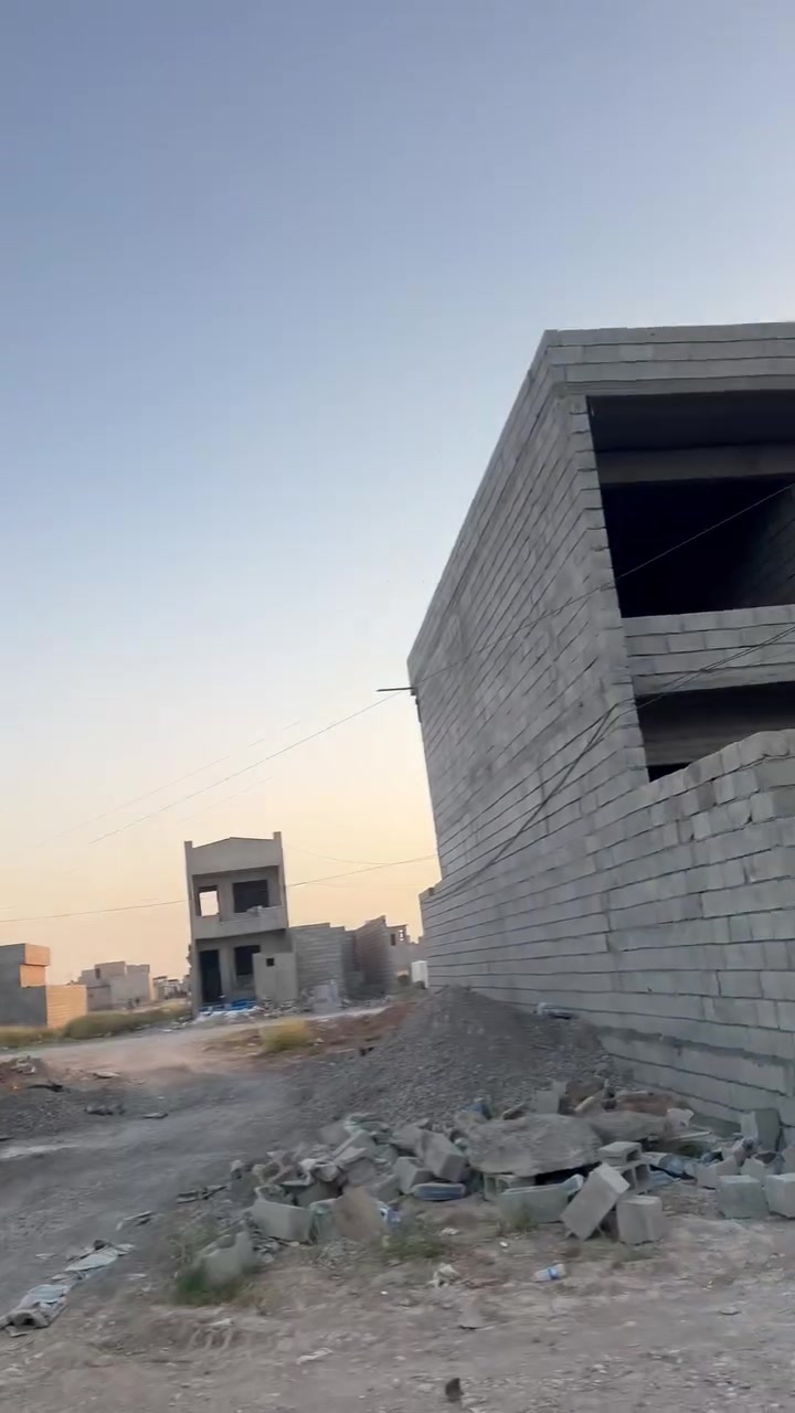 هياكل للبيع في حي الأطباء التقطيع الجديد ثاني فرع 
على شارع الرئيس السعر الواحد 40وبي مجال

الاستفسار الأتصال على رقم ***********
