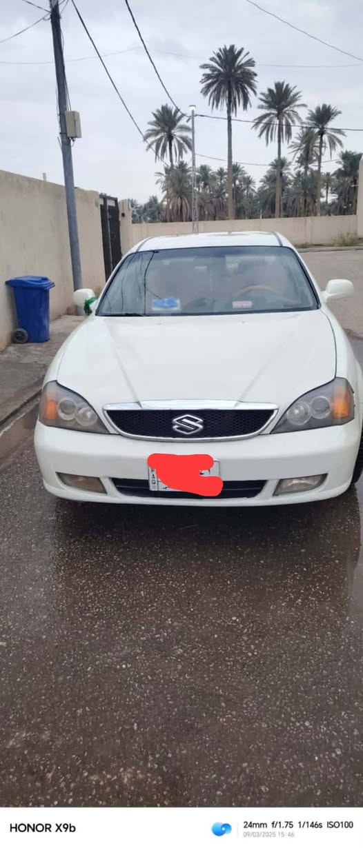 السلام عليكم سياره ساسوكي موديل 2006كير مكينه خير من الله لاتنقيص ولاتبخير باتري  جديد سنويه ل30 رقم بغداد انكليزي مصفره تخم تاير جديد  كهربائيات كلها شغاله وجاهزه السعر 40وبيها مجال ***********
