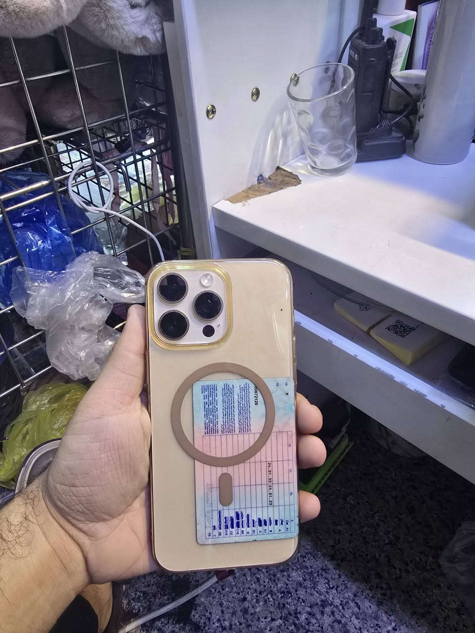 ١٦ برو ماكس شرق اوسط
بطاريه ٩٩ 
٢٥٦ ذاكره 
سعره ١٤٠٠
كربلاء سيف سعد 
***********
