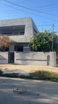 دار تجاري • حي الحدباء • ٢٤٠م