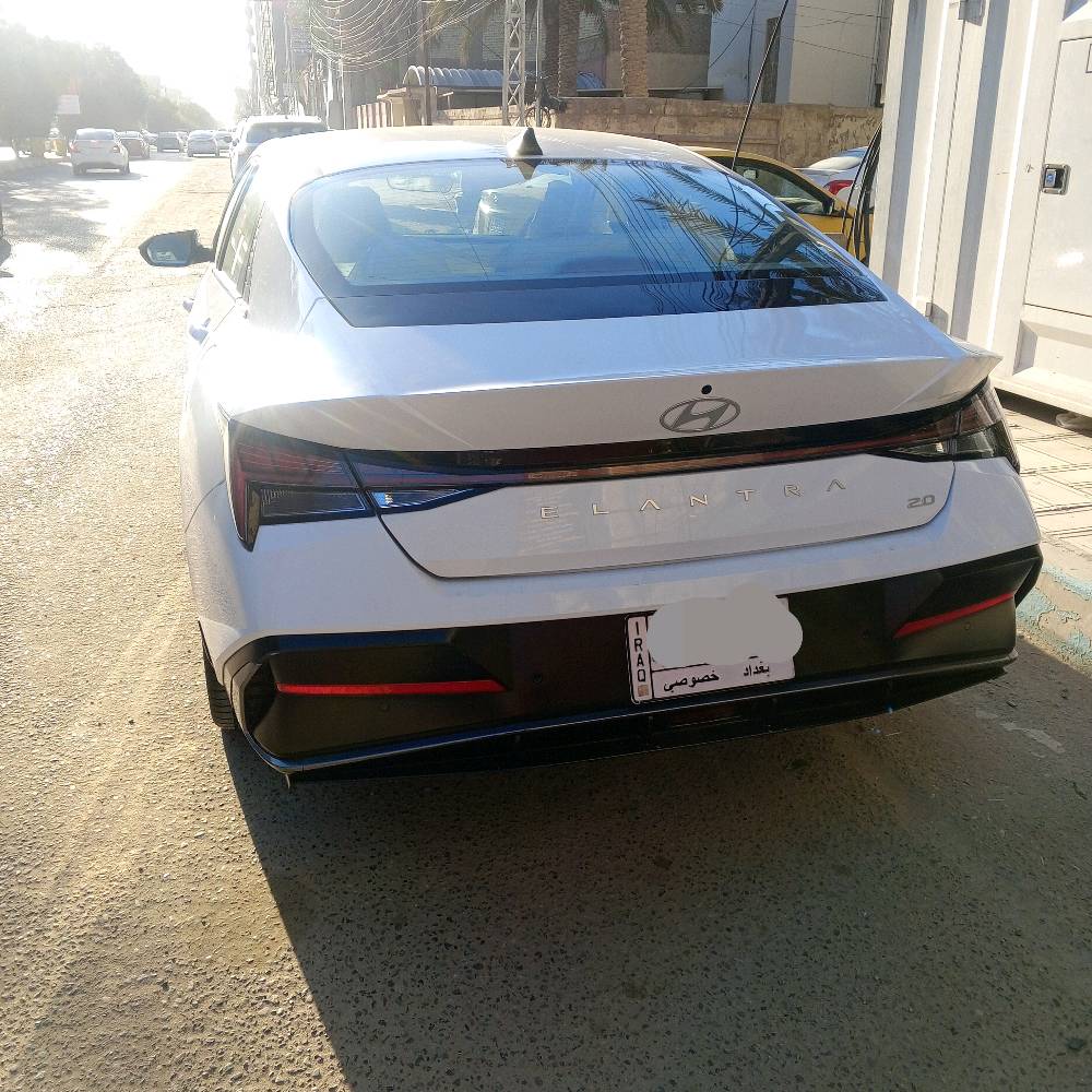 النترا 24 خليجي اصل محرك 2000 رقم بغداد فول مواصفات 
شنو موديل السنة للسيارة؟: 
2024
كم ماشية السيارة بالمجموع لحد الآن؟: 
62
وين موقعك للي يريد يشوف السيارة؟: 
النجف الاشرف 
هل السيارة بيها ضمان وما هي مدة الضمان؟: 
نعم
شنو السعر المطلوب وهل يتفاوض؟: 
185