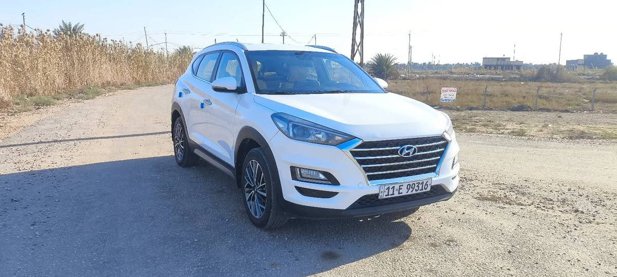 للبيع توسان خليجيه موديل ٢٠٢٠رقم بغداد فول مواصفات بصمه شاشه كبيره كشنات بقلاوه قطعتين تبريد اشاير بلمري مري شفط السعر١٩٤ترهم مراوس مكانها حله قريت عوفي قرب العلويه شريفه اتصل ***********
