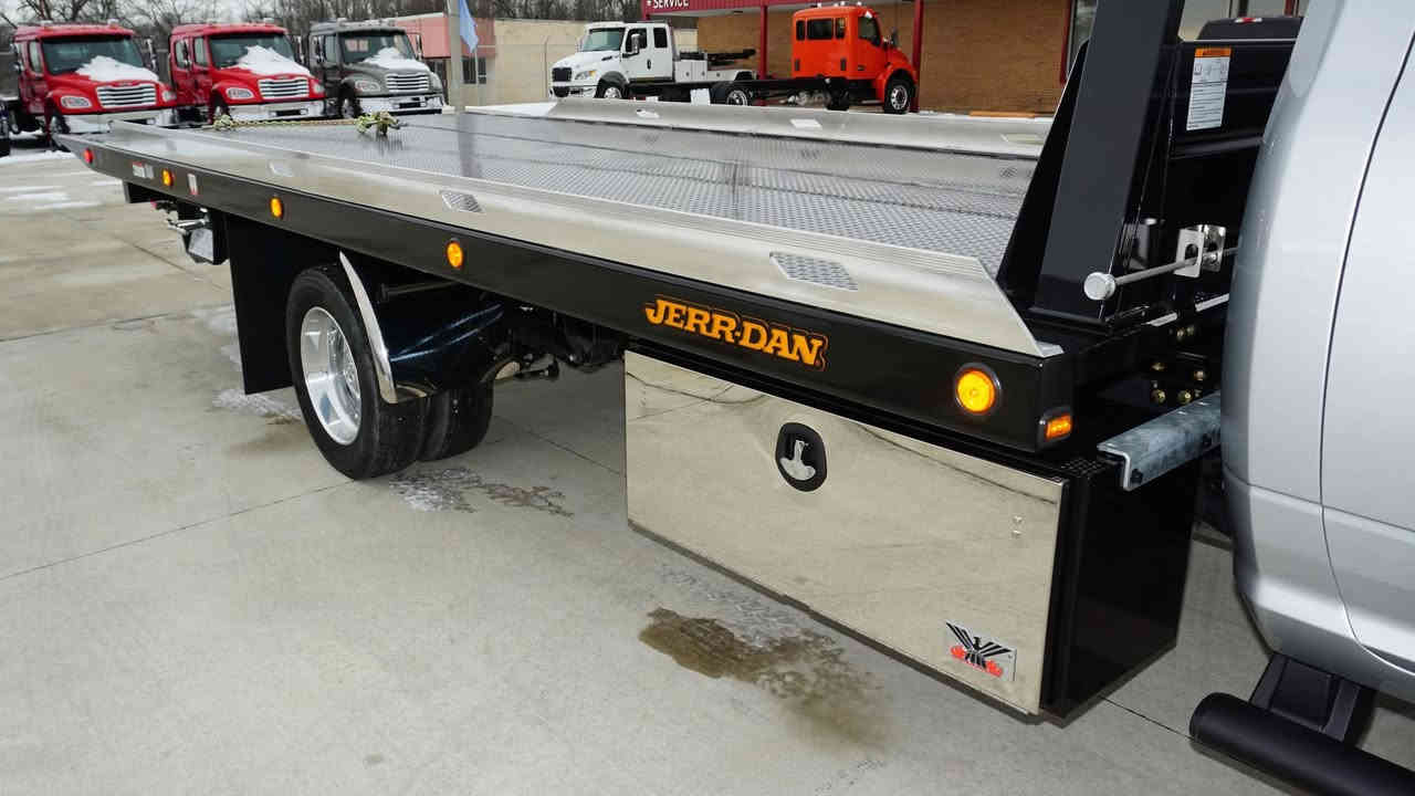 كرين سطحي بغداد لنقل كافة انواع السيارات داخل وخارج بغداد وعلى مدار 24 ساعة ⏰ارقام الخدمة ***********
***********
