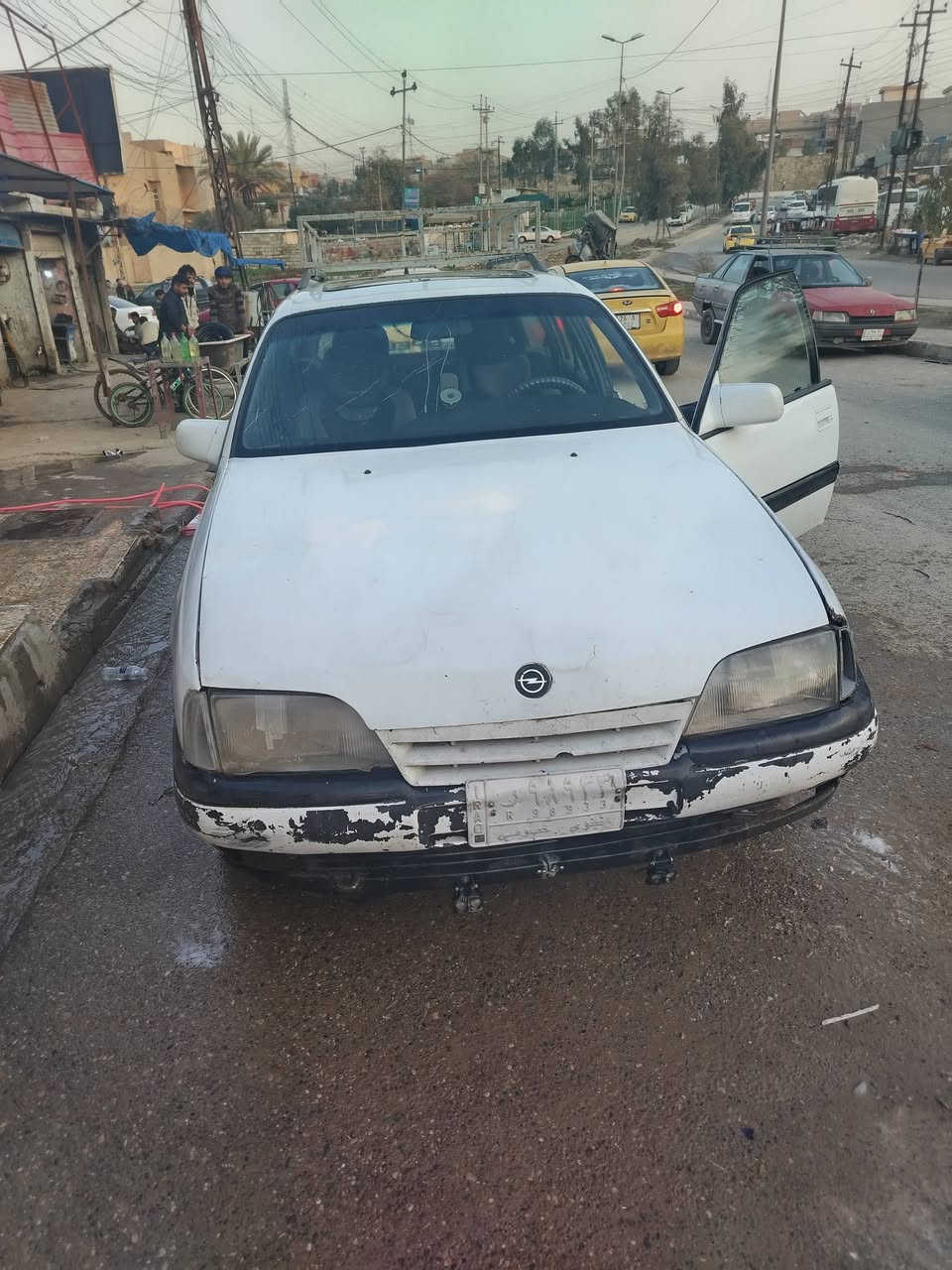 اوميكا
للبيع موديل 1989

سياره جاهزه من كلشي محرك كير شرط

محرك سيناتور تايرات جدد باتري جديد

سنويه لل 2028 شرعي موجود الباقي كدام عينك
سعر 18 اوبي مجال للطيبين

*********** بي واتساب
