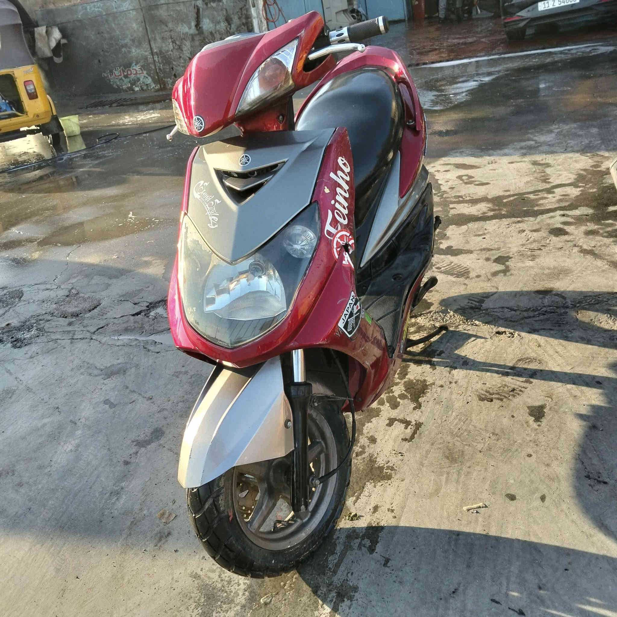 السلام عليكم سكنس فحل 140 نوزل خطين ياباني الدراجات ما مفتوحه كله بلادي 750 وبيها  مجال المكان مدينت الصدر الرقم ***********
