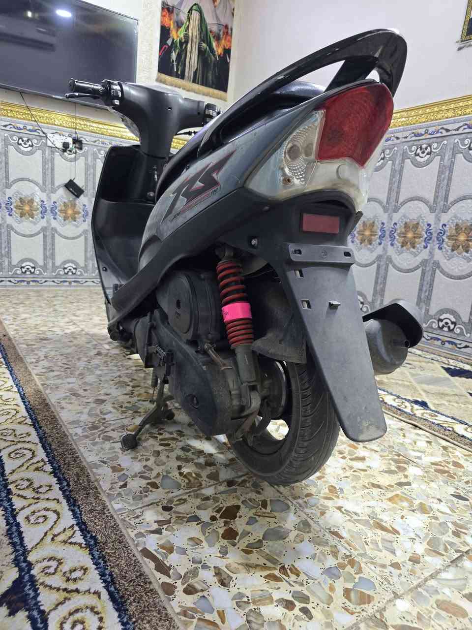 دراجة ماكس عدله للبيع ما مفتوحه صارلي شهرين من  جبتهه السعر خاص
رقم الهاتف/***********

