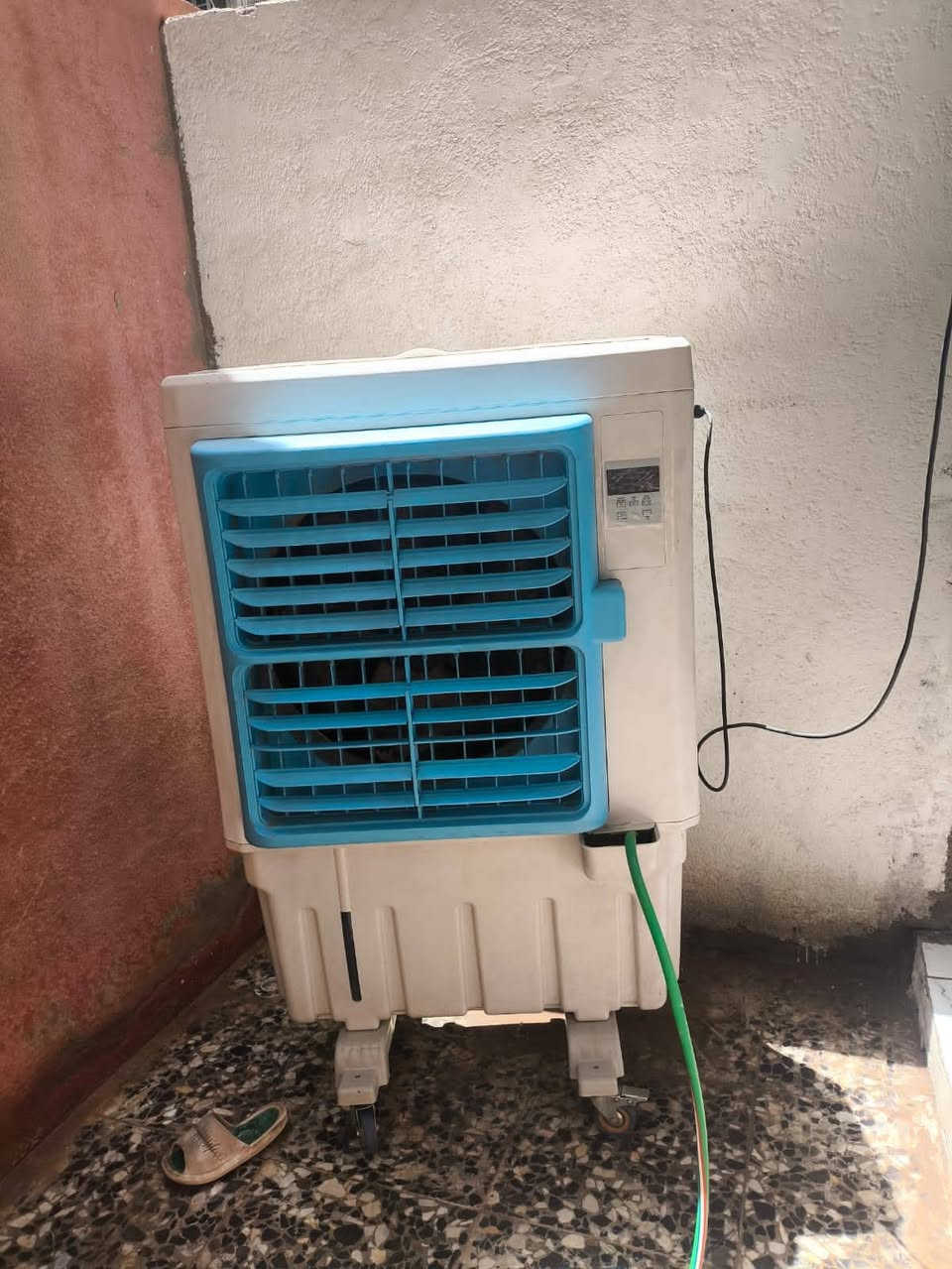 استخدام شهرين جديدة
السعر 125الف
***********

