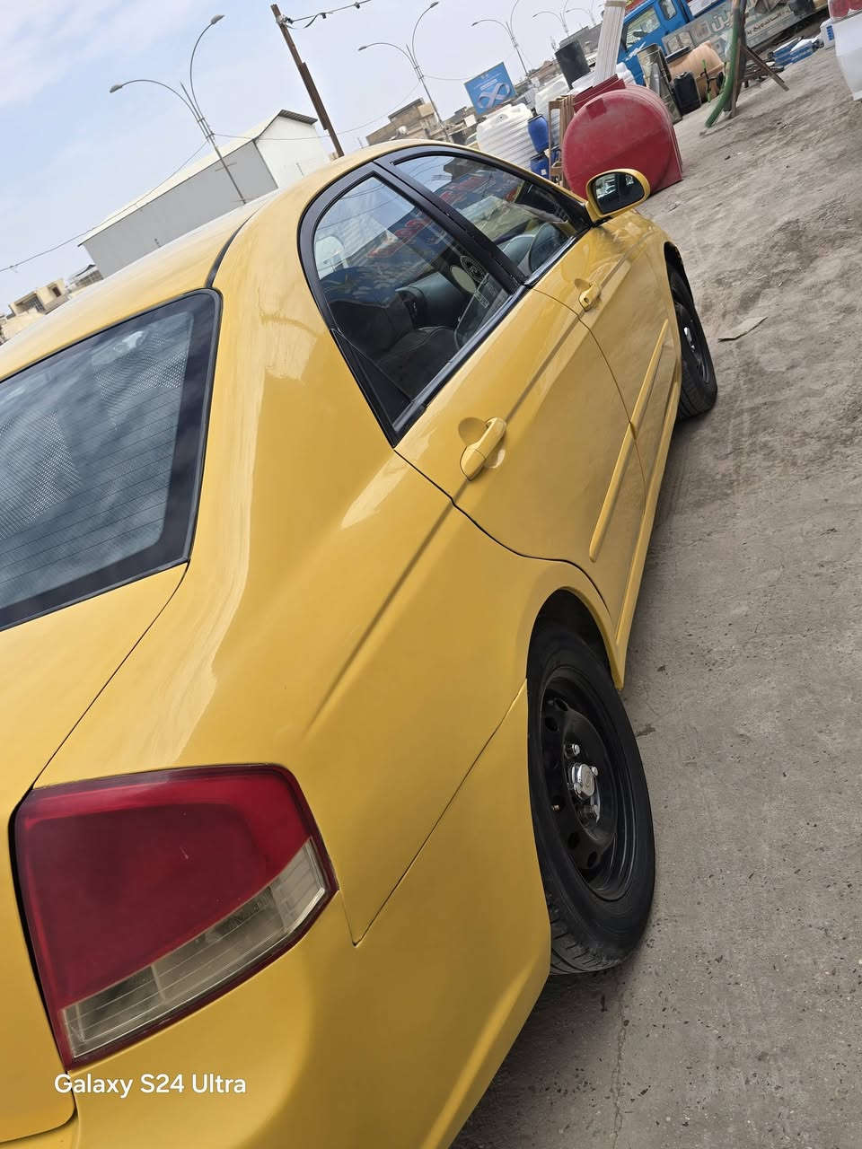 كيا سبكتره 2008
ضررها جاملغ الامامي  
كير مكينه وحداديه كفاله عامه 
مضخم صوت  
اصل ابيض رقم بابل 
مثبت سرعه كهربائيات كامله 
مكاني حله شارع ٨٠ قرب حلويات قصر الشام 
السعر ٨٠ وبيها مجال بسيط 
***********
