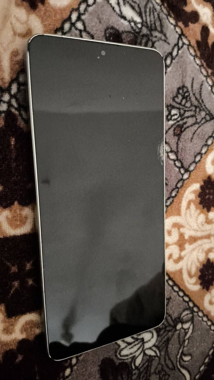 بوكو اكس 6 برو ذكرى 512
بي ضربه بل شاشه مثل ما تشوف بل صوره والجوانب مالته جهاز كذالك بس مو كلش   + جهاز نضيف بس هل شي بي سعره 125$


**إذا كنت صاحب هذا الإعلان وتريد حذفه لأي سبب، رجاءا أرسل رسالة إلى الدعم الفني**