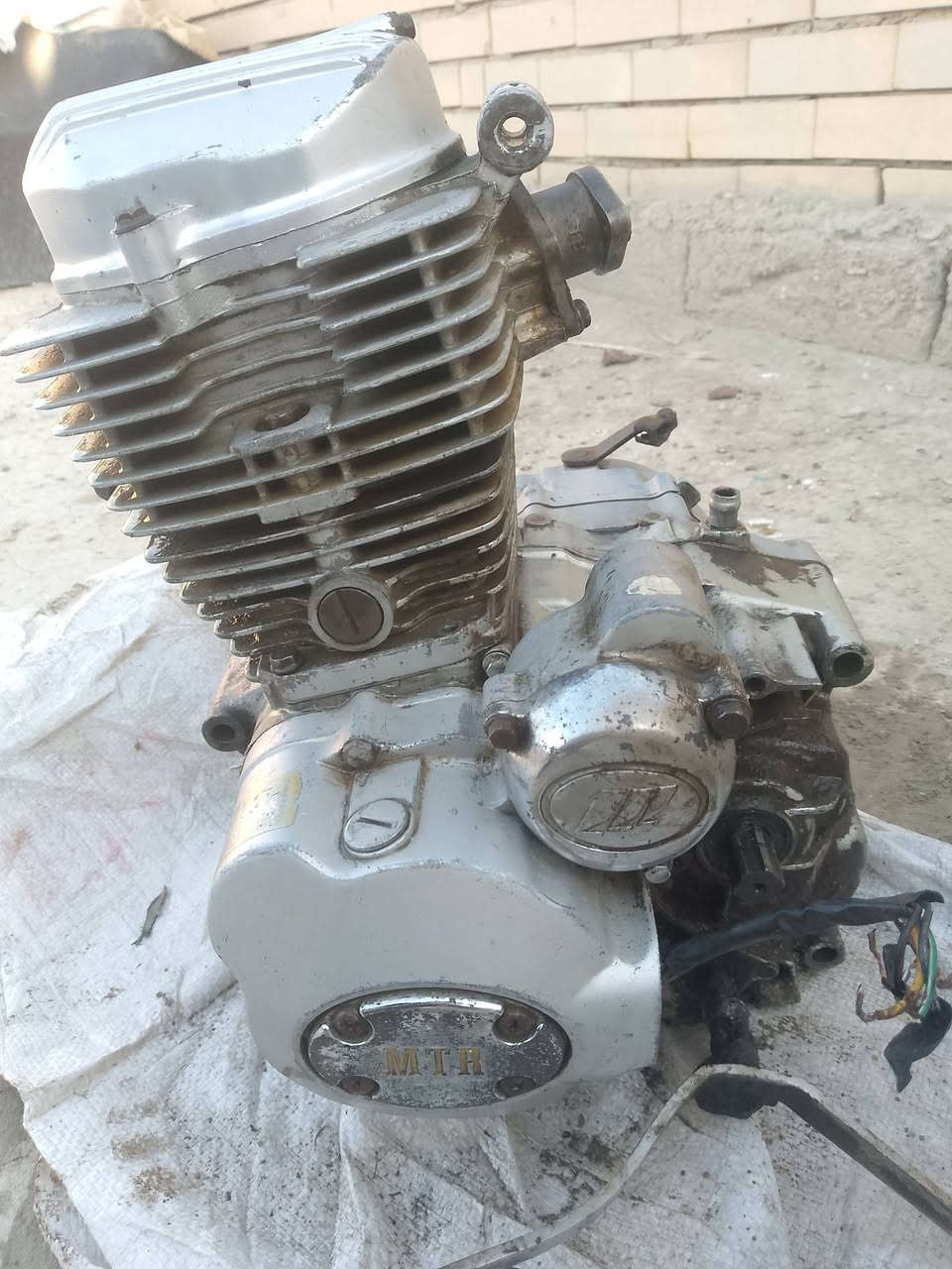 للبيع ماشين بيها بدون دهن كضت مكينه ابيعلك كومه حديد سعر 35الف رقمي ‏‪***********‬‏
