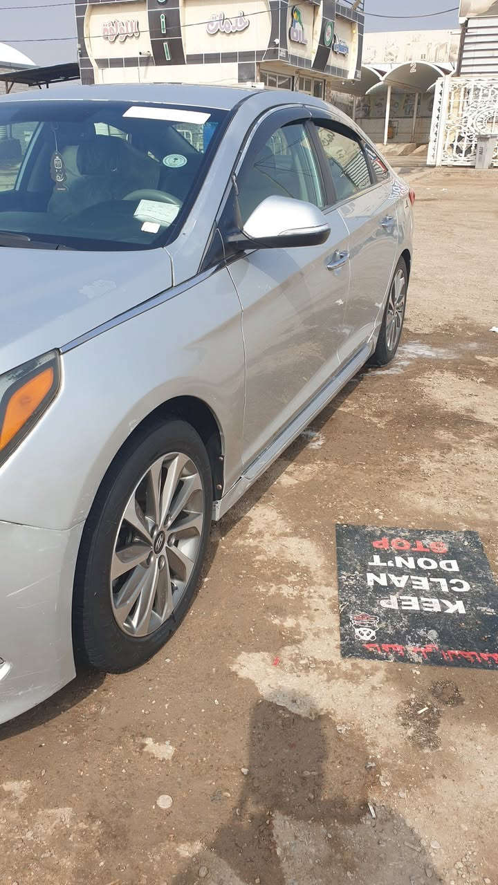 سوناته 15 فول ماعدا بنوراما بيها جاملاغ وبنيد بدون دواخل وبيها دوانص سعرها 100 وبيها مجال ناصريه سوق الشيوخ  مكينه وكير وتخم تاير جدد
***********
