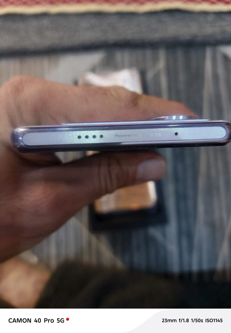 سلام من رخصت صاحب الاكروب موبايل انفنكس زيرو 30 5G الذاكره 256 الهرتزيه 144 يدعم 90 فريم بوبجي الجهاز بس الضهر مالته مفطور يعني تبديل ضهر بدون فتح موبايل سعر الضهر 15 الف مكاني كربلاء سعره 230 الف وبي مجال هوايه رقم *********** الرقم الثاني ***********
