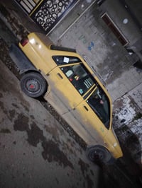 سايبا موديل ٢٠١١ للبيع كاربون بنزين بيها بس بيها عطل ظفيرة 07756309392