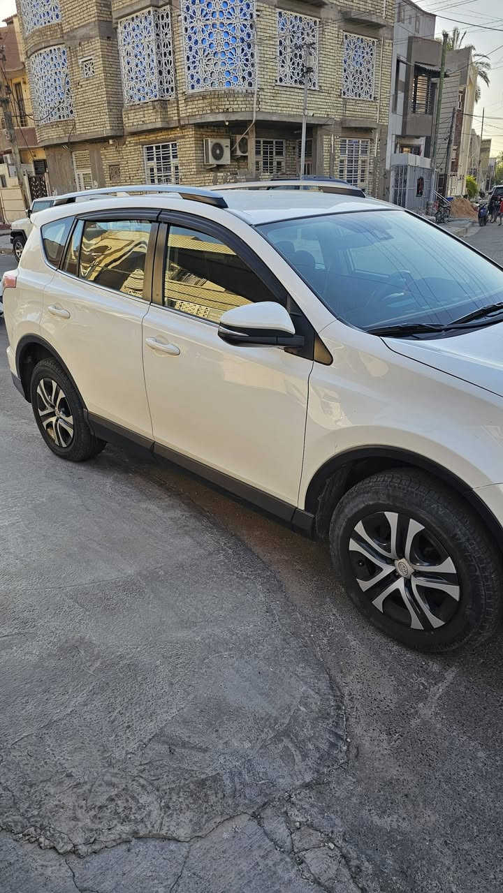 السلام عليكم للبيع
RAV4 LE 2018
ماشية 89748 ميل
السعر 155$
الموقع/بغداد
للاستفسار:
***********
