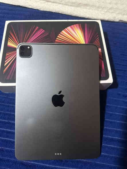 ايباد 11 برو البيع بوبجي 120 فريم 
ايباد 11 برو بوبجي 120 فريم 

ذاكره 128

نضافه 90‎%‎

سعره 550

***********
