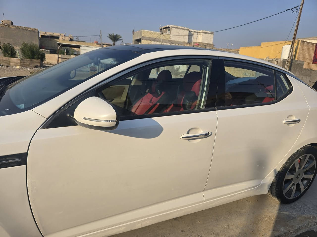 يا اللــــه..
السلام عليكم.. 
للبيع كيا اوبتيما.. 
خليجي موديل2013
المواصفات بانوراما
بصمه ابواب وتشغيل
محرك 2000
تبريد لمس قطعتين مناخين
تاب فول
كامره مرايه وشاشه
جي بي اس
داخل صاج 
فول تحكمات
نظامين قياده
ايكو تقليل صرف الوقود
كروز قفل سرعه
شفتات استيرن
يدات نيكل داخل وخارج
لد امامي
حساس خلفي
ترحيب عند الاقتراب
السياره بيها تبديل جاملغ الامامي الايسر اثر طخه بسيطه الباقي كفاله لا فتح ولا معجون ولا صبغ مكفوله من الحادث والتبديل والصبغ تبريد جيدجدآ
حداديه ممتازه حلوه
تخم تاير محرك مشروط ومكفول من الصرف والبخار وصوت الرواجز
السياره جاهزه بدون اي نقص فحص وين ميعجبك على السونار
الرقم اربيل انگليزي الجديد سنويه وهزه جديده 
تريد وكاله تريد تحويل باسم شاب من بغداد 
العنوان / واسط نعمانيه
ماشيه  158
السعر 125 مجالها قليل
للاستفسار الاتصال 
***********
***********
