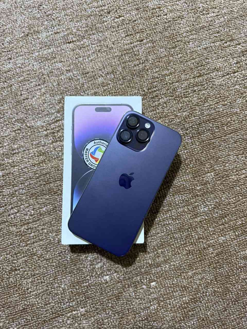 السلا عليكم
أيفون 14 برو ماكس
جهاز عربي شرق اوسط نموذج M ماستر شريحة وحدة الجهاز نظافتة مثل ما موضح بالصور جهاز استخدام قليل واستخدام حقيقي مجرد تصفح بطاريتة 84 بالتحديث نزلت والجهاز فقط مستبدل شاشة نوعية ممتازة مو عادية   بالاضافة الشريحة بعد التحديث تشتغل ومرات تفصل 
كامل ملحقاتة
سعر 660وبي مجال
للأستفسار
***********
***********
