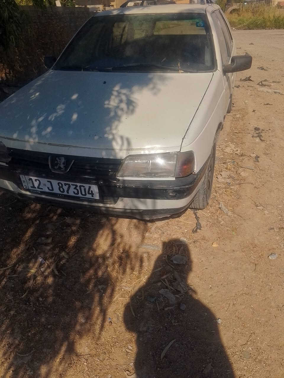 بيجو فرنسي 91 رقم نينوى مسطره هزه جديد محرك يحتاج تجفيت كير مابيها شي كابون مامسجل اتصل *********** اسيا *********** السياره شغاله  موصل جانب لايسر  رجا الموشراي لايدوخني السعر16وبيها مجال

