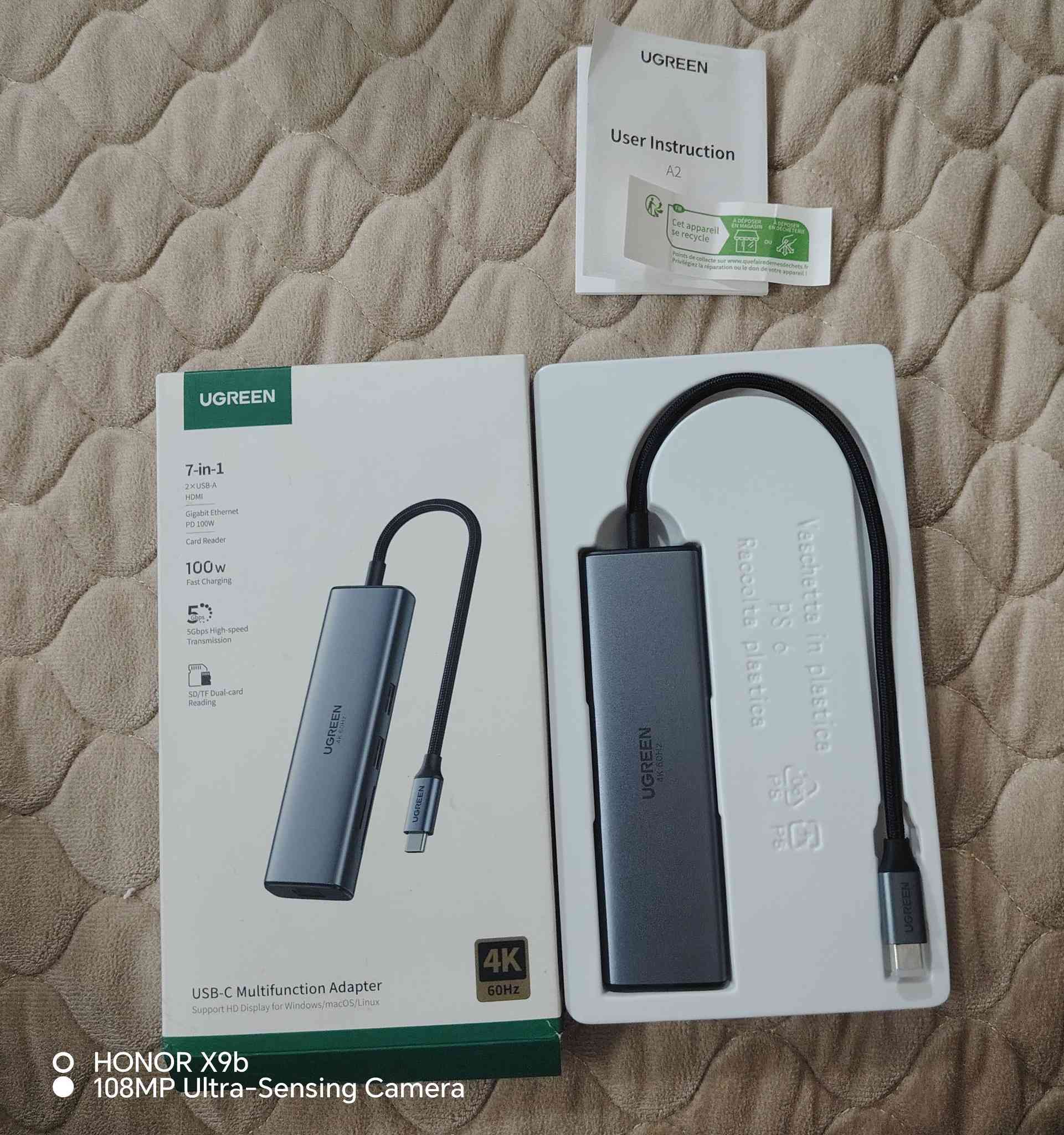 سلام عليكم ماركة اوگرين العالمية اصلي شرط هاي مواصفاتو  موزع Ugreen 7-in-1 بمنفذ USB-C، وهو مصمم لتوسيع قدرات الاتصال في أجهزة الكمبيوتر المحمولة والأجهزة اللوحية.المنافذ: يحتوي على مخرج HDMI بدقة تصل إلى 4K بمعدل تحديث 60 هرتز.الطاقة والبيانات: يدعم شحن سريع بقوة 100 واط (Power Delivery) عبر منفذ USB-C، ويتميز بسرعة نقل بيانات عالية للـ USB-A.الوظائف الإضافية: يتضمن قارئ بطاقات ومنافذ إضافية لتوصيل أجهزة متعددة في وقت واحد. سعر 35 الف تواصل ***********
