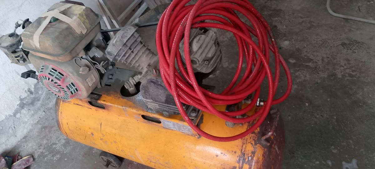 السلام عليكم غراض صباغ للبيع  غراض كامله واتساب. ***********
