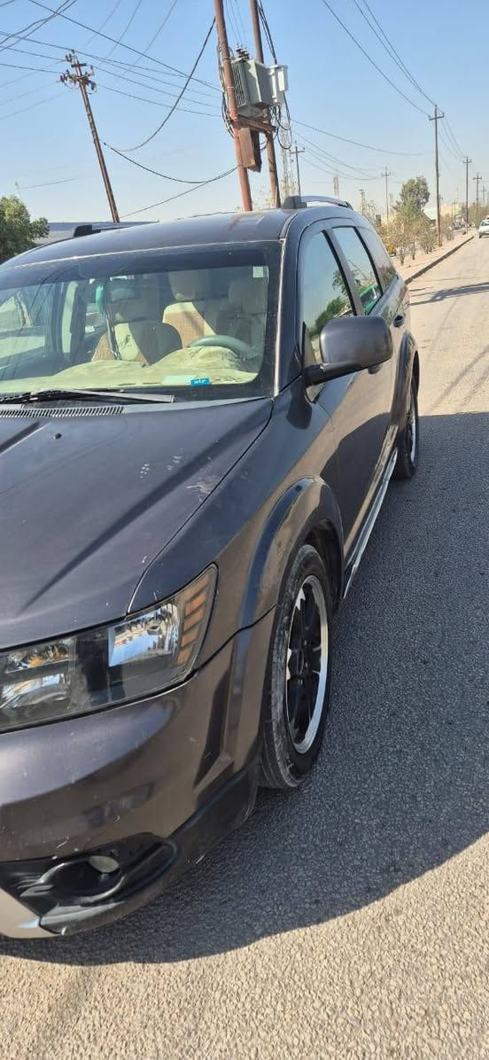 2016 رقم بغداد فول 6سلندر السيارة جديدة جدا 125 وليعلم مجال ***********
