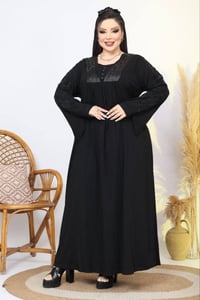 أسود فحمي • شغل ستراس • مقاسات ٢XL-٥XL
