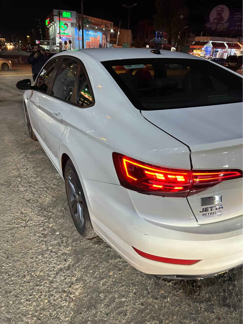 جيتا ئارلاين قه بات مواسه فات مه كينه ١٤توربو نيو جاملغي بشته وه سوندوق بيلادي كوراوه بونيتي ٣به نجه ته عديله بي ناوگرتن ئارباگ سوكانو شاني سيسته مه  ٦٠مايل رويشتيه سعري ١٦٢وه ره قه و مجال موبايل *********** له هه وليرم أربيل, العراق
