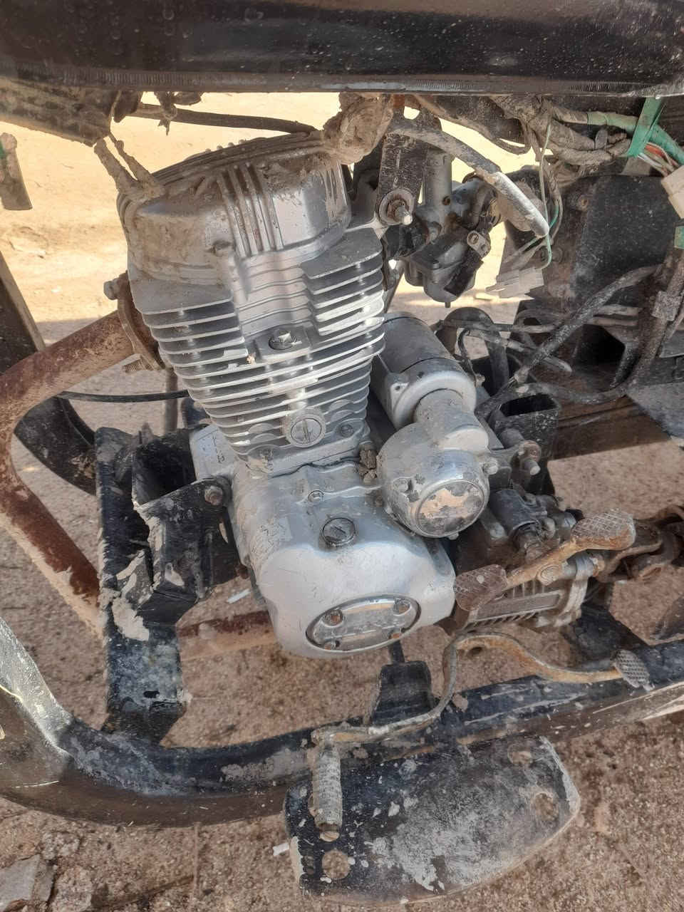 ستوته كلك البيع محرك وشاصي جديد مكاني بلنجف الكوفه سعر 550 وبيه مجال بصيط


**إذا كنت صاحب هذا الإعلان وتريد حذفه لأي سبب، رجاءا أرسل رسالة إلى الدعم الفني**