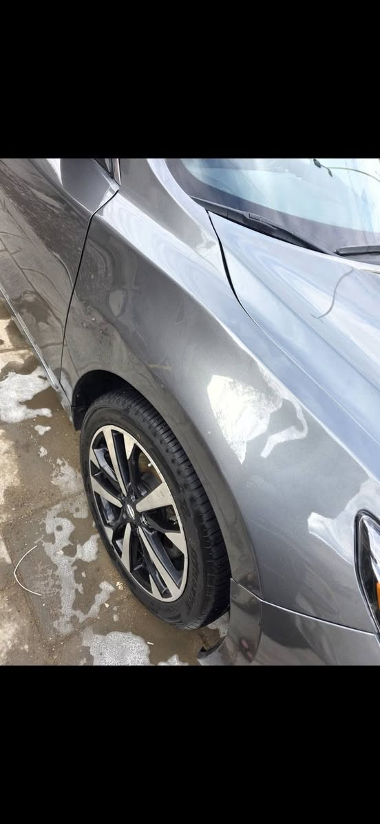 نيسان التيما 2017 رقم دهوك بسمي سنوية جديدة وهزة جديد
مواصفات sالعادية بصمة كشن كهرباء 
بية بنيد مصبوغ وجاملغ بارد شوية اكو تكحيل بسيط بل جاملغ ثاني 
ماشية 111مايل 
كير مكينة تبريد مكفول من كلشي 
اخوان هاي تفاصيل كدامكم  
السعر 118ورقة 
رقمي *********** 
مكاني بغداد البياع
