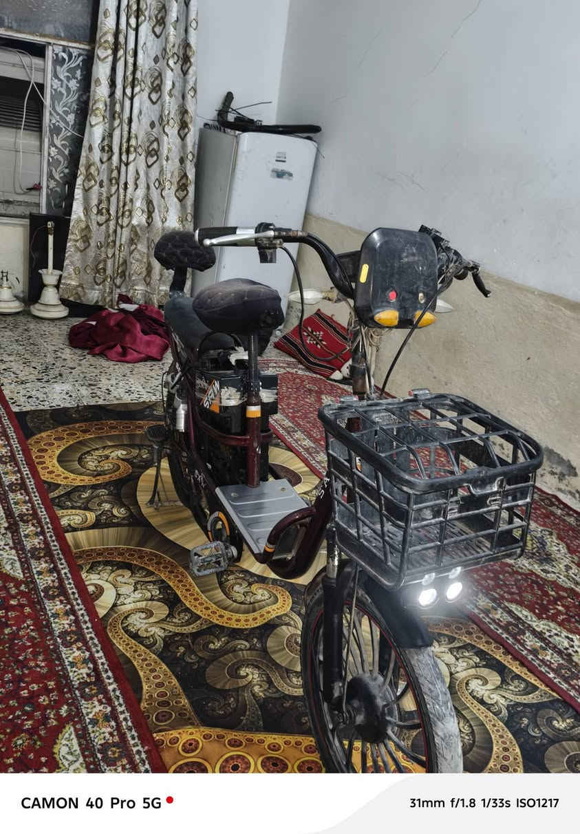 سلام عليكم دراجه شحن للبيع حجم 20 اسمها ساو شركة معروفة الدراجه نظافة 90% اربع بطاريات دبل دبلات رياضية شغلات شاشة ايباد تايرات وجوابه جدد الدراجه مال جناي السعر 275 الف وبيهه مجال قليل رقم الهاتف بي واتساب ***********
