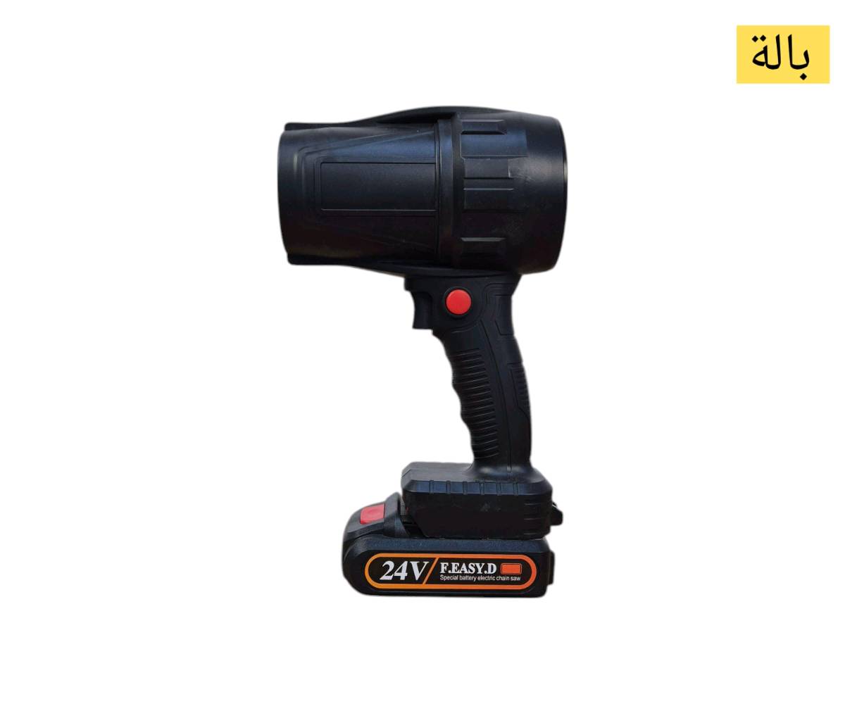 بالة منفاخ (بلور) شحن

الاستخدامات:

إزالة الغبار من المعدات والأماكن الصناعية.

تنظيف أوراق الأشجار المتساقطة من الحديقة أو الفناء.

تنظيف أركان وأرضيات المنزل والزوايا التي يصعب الوصول إليها.

إزالة الأوساخ والرمال من السيارة أو المدخل الخارجي.

المميزات:

قوة دفع هواء عالية بفضل المحرك النحاسي النقي عالي السرعة.

تصميم مريح بمقبض مانع للانزلاق مع زر تشغيل سهل الاستخدام.

يعمل ببطارية قوية 24V قابلة للفصل، مما يتيح استخدامًا لاسلكيًا مريحًا ومرنًا.

استخدام متعدد لأعمال النظافة الداخلية والخارجية.

محرك كهربائي متين يمنحك أداء طويل العمر.

  

محتويات الصندوق:

1 × جهاز منفاخ هواء HANDAO.

1 × بطارية ليثيوم قابلة للشحن بقوة 24V.

1 × شاحن كهربائي.

1 × علبة التغليف الأصلية.

  

ملاحظات:

مناسب للاستخدام المنزلي والمهني.

تأكد من شحن البطارية بالكامل قبل الاستخدام لأول مرة للحصول على أفضل أداء.

ابعاد غلاف المنتج:الارتفاع 24 سم  الطول 18 سم العرض 10 سم

لا يمكن استبدال او استرجاع منتجات البالة