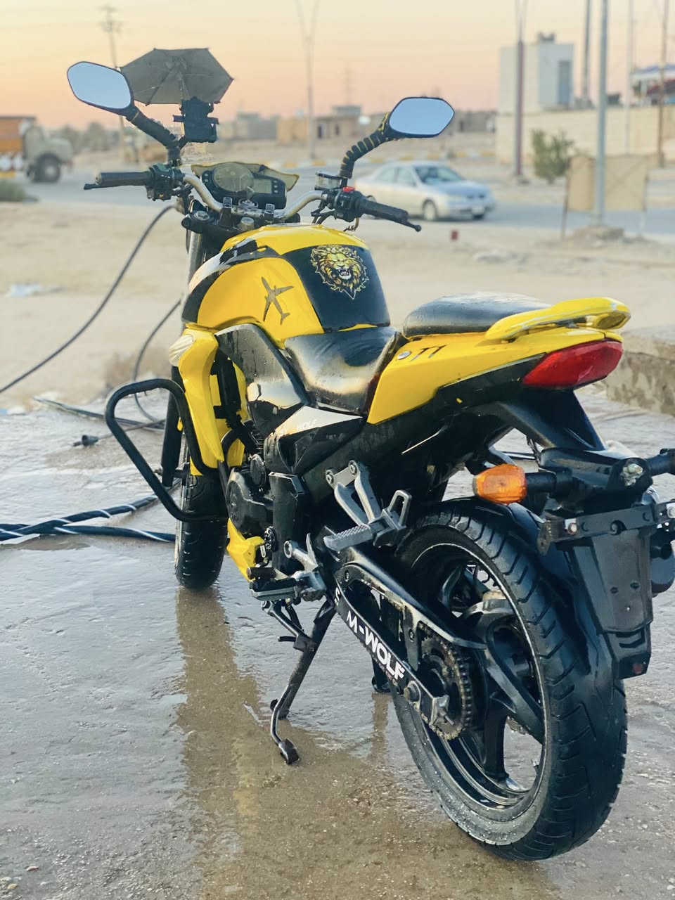 السلام عليكم 
ماطور سايم بطحه موديل 2019 محرك أخرس نشاط فول الكير مكفول الكشر كله بلادي تاير امامي وخلفي جديد البريك امامي وخلفي جديد  باتري جديد دشلي السلف جديد ما ناقصه برغي واحد الكهربائيات كلها شغاله وكما موضح بصور السعر  575 وبي مجال  للاتصال ***********
