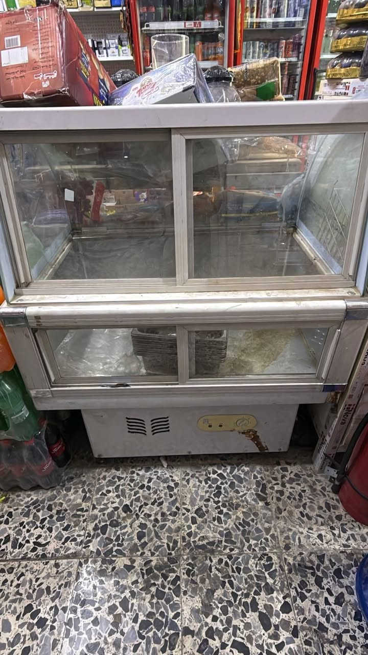 عارضات عدد 4
وعارضه مقبالات 10 خانات 
السعر الكلي 1.3000.00


**إذا كنت صاحب هذا الإعلان وتريد حذفه لأي سبب، رجاءا أرسل رسالة إلى الدعم الفني**