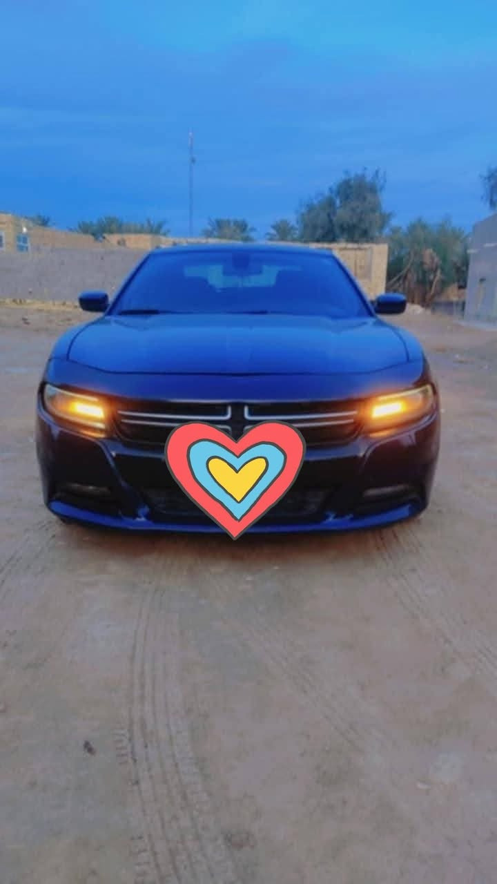 السلام عليكم
السلام عليكم
جارجر 2016 نيلي 
حادثها بأمريكا الجاملغ الايسر ونص من الباب. مصلحات نفسهن. وبيها 3قطع  صبغ بدون معجون وبدون تبديل اثر شخوط 
إيرباكات كله سليمه 
فئة SXT 
المواصفات 
شاشه جبيرة 
بصمات تشغيل وابواب وجنطه 
تشغيل عن بعد
كشنات الامامية تدفئة
كشن السايق كهرباء
كامرا بلاديه
والمواصفات مال SXT المعروفه
بيها تخم تايرات جدد ويل 18
تبريدها خير من الله 
گير مكينه حداديه كله شرط 
السيارة رقم بغداد  انكليزي
السعر المطلوب. 165 وبيه مجال 
مكاني الديوانيه 
للأستفسار  الاتصال***********
