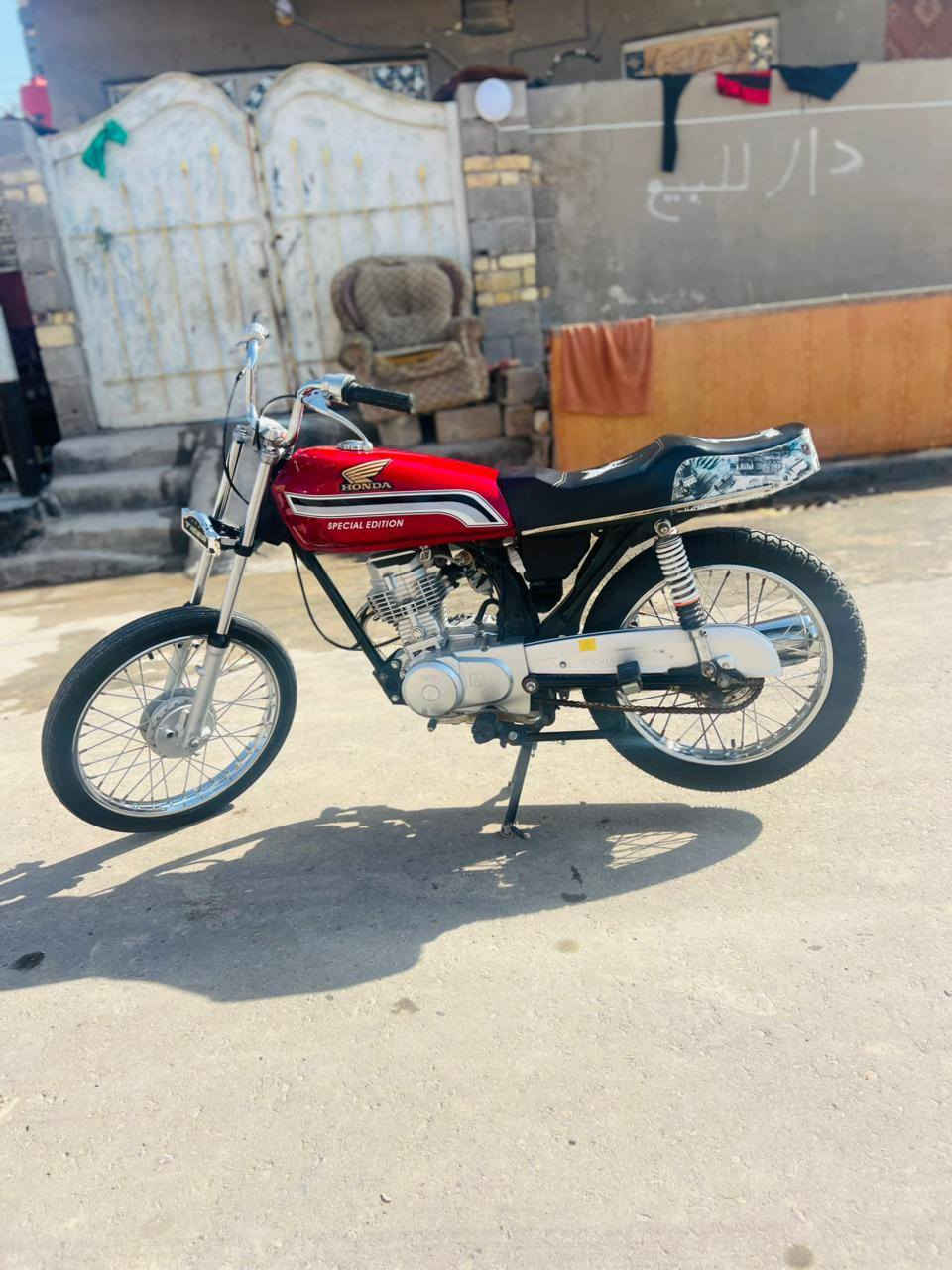 دراجه نامه للبيع بدون السعر 600 تصال ع هذا الرقم ***********
