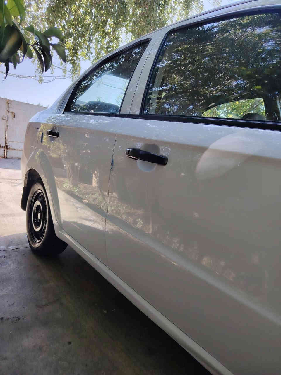 السلام عليكم للبيع أفيو 2011 خليجي استلام شركه عامه محرك مفتوح گير أوتوماتيك السياره جديده مال جناي خير من الله حداديه تبريد تخم تاير بالجيس بيه فقط المأشر عليهن بصور لاغير والباقي كفاله السعر 75 وبيه مجال قليل لشراي مكاني واسط العزيزية
للاستفسار أكثر

***********

***********
