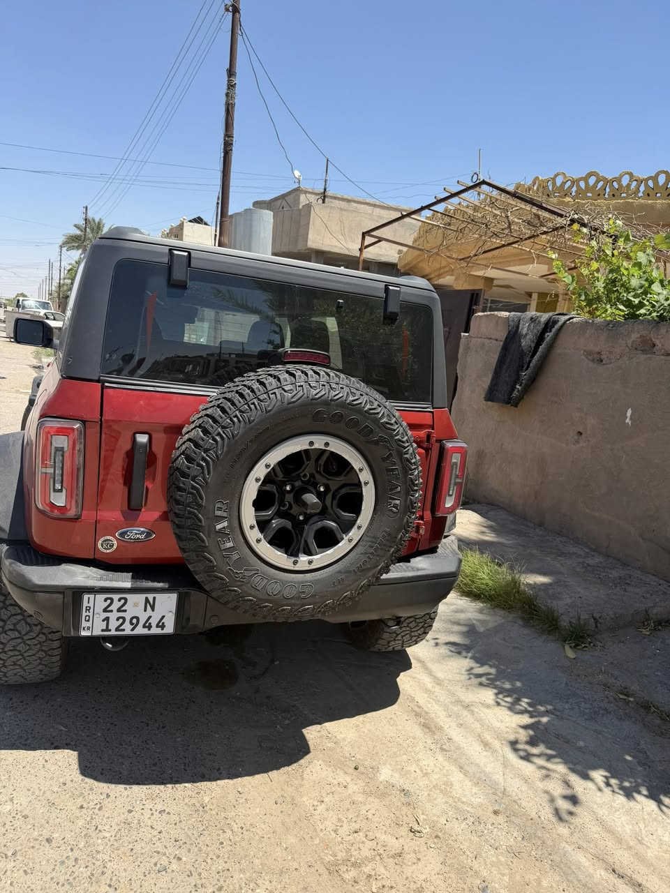 للبيع
فورد برونكو موديل 23 محرك 6 سلندر 
رقم اربيل بأسمي
بادلاند فول الفول 6 دگمة 
السعر 350  للاستفسار ***********

1fmee5dp6plb06341
هذا رقم الشاصي
