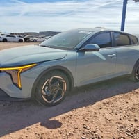 🚨 تنويه مهم هذه السيارة معروضة في المزاد الأمريكي 🇺🇸 والمزايدة والشراء...