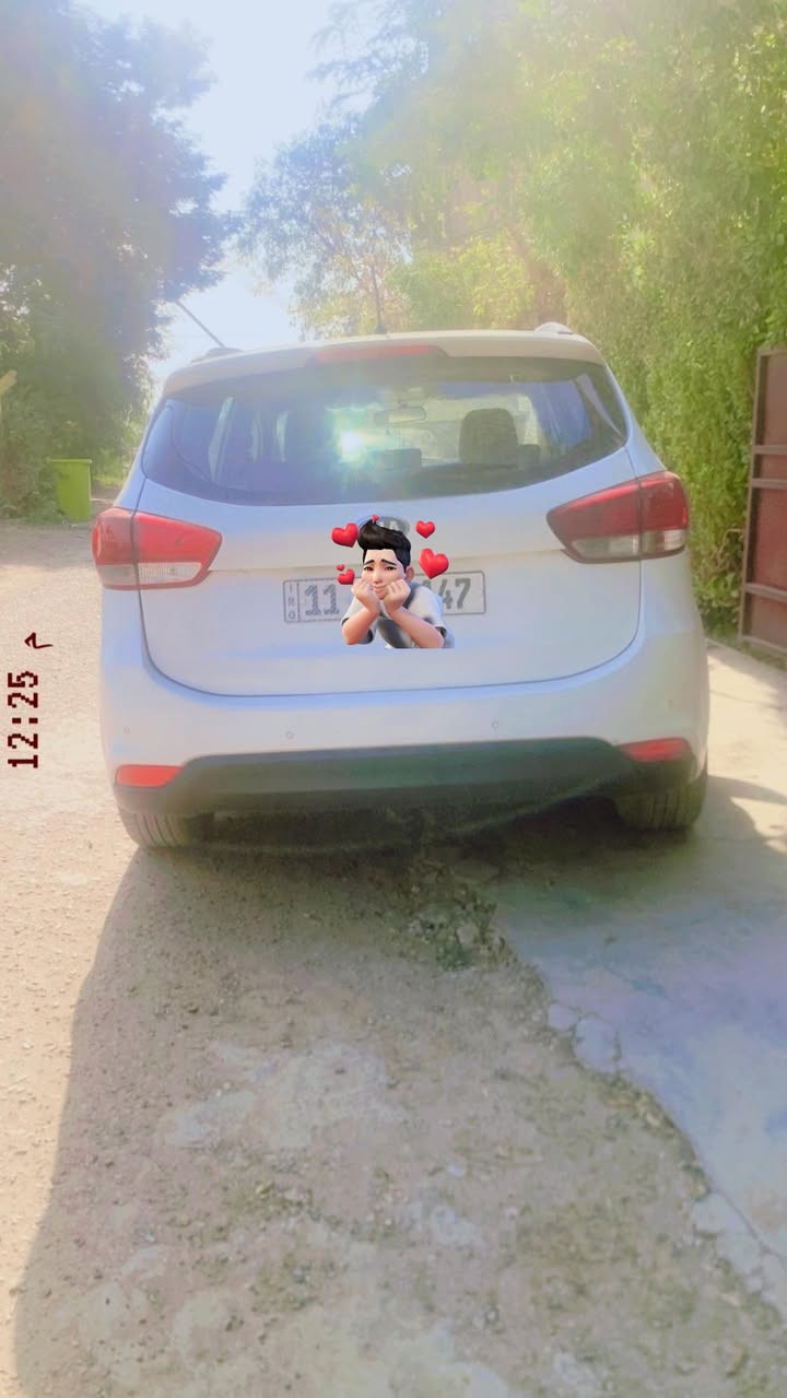 السلام عليكم موديل 2016للبيع كارنز 7راكب خليجي بيها باب صبغ مكفول كير محرك تبريد علوضع الشركة سعر 144بيها مجال تحويل ثاني يوم رقم انكليزي مكانها بغداد رقم هاتف ***********
