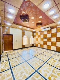 دار للبيع الموقع حي لخضراء  المساحة 250 متر   التفاصيل:غرفه نوم 5 استق...