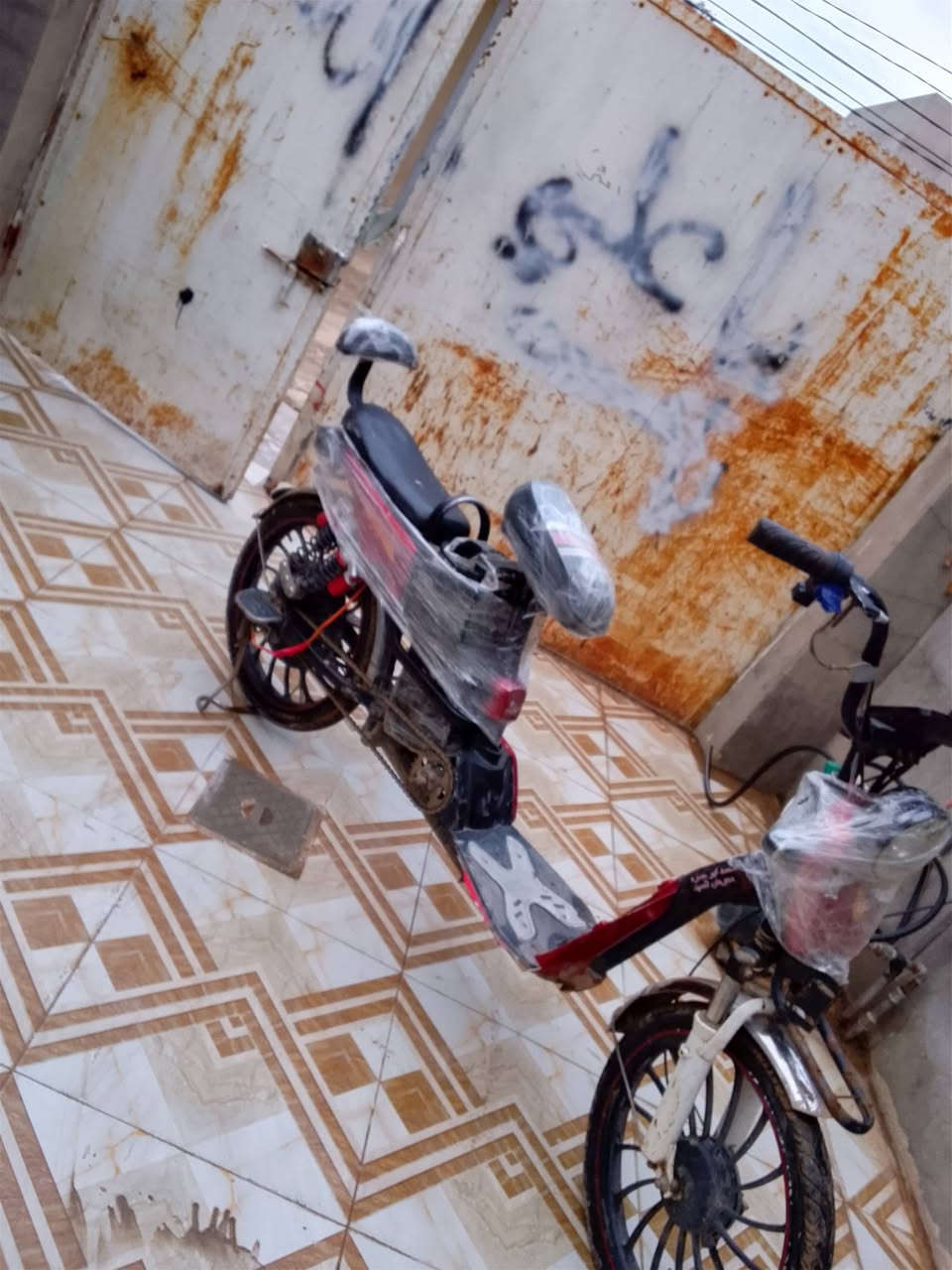 سلام وعليكم عندي مطور البيع نضيف كلشي ما ابي عيب بطاريات نضيف مكان خانقين بختياري و تواصل خاص


**إذا كنت صاحب هذا الإعلان وتريد حذفه لأي سبب، رجاءا أرسل رسالة إلى الدعم الفني**