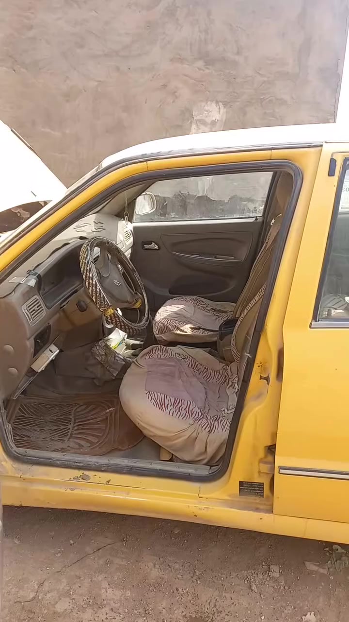 سيارة شيري كوين ٢٠١٠ باسمي رقم بغداد السعر ٢٠ ورقة وبيه مجال ***********
